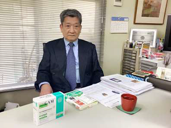 理事長・山本英夫